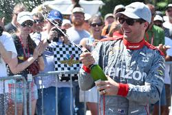 Race winner Will Power, Team Penske Chevrolet