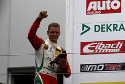 Podium: Mick Schumacher, Prema Powerteam