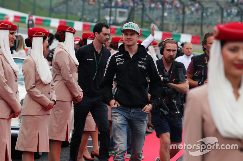 Nico Hulkenberg, Sahara Force India F1 en el desfile de pilotos