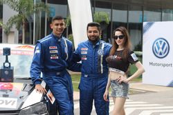 Jeet Jhabakh and Karminder Singh with a grid girl