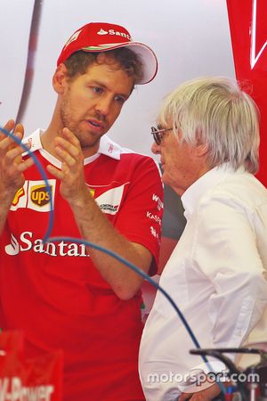 Sebastian Vettel, Ferrari, avec Bernie Ecclestone