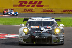 #88 Proton Racing Porsche 911 RSR: Khaled Al Qubaisi, David Heinemeier Hansson, Patrick Long