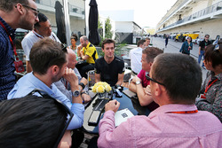 Jolyon Palmer, Renault Sport F1 Team with the media