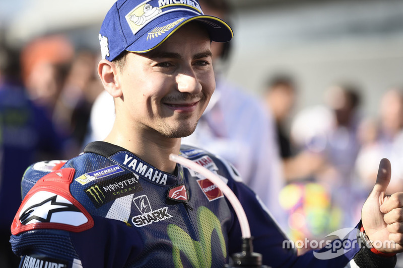 Superando dores, Lorenzo ainda conseguiu a terceira colocação.