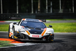 #58 Garage 59, McLaren 650 S GT3: Rob Bell, Côme Ledogar, Shane Van Gisbergen