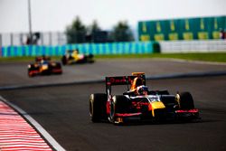 Пьер Гасли, PREMA Racing лидирует