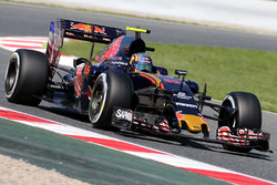 Carlos Sainz Jr., Scuderia Toro Rosso STR11