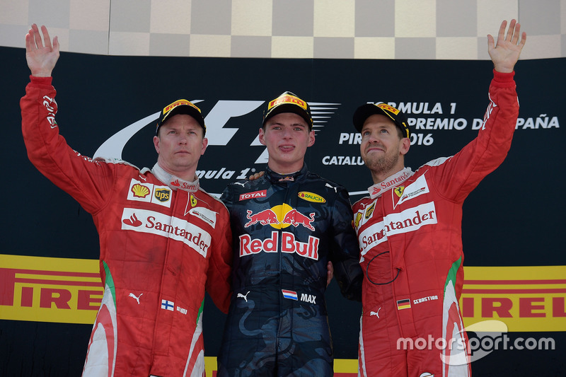 Podium: winnaar Max Verstappen, Red Bull Racing, tweede Kimi Raikonnen, Scuderia Ferrari, derde Seba