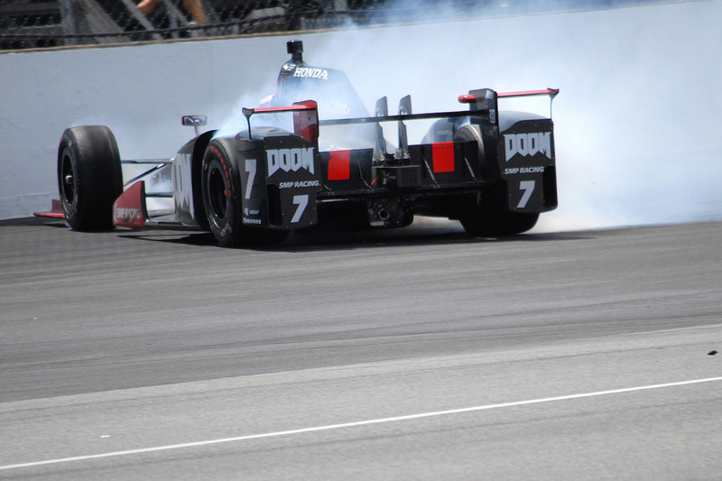 Авария в Indy 500