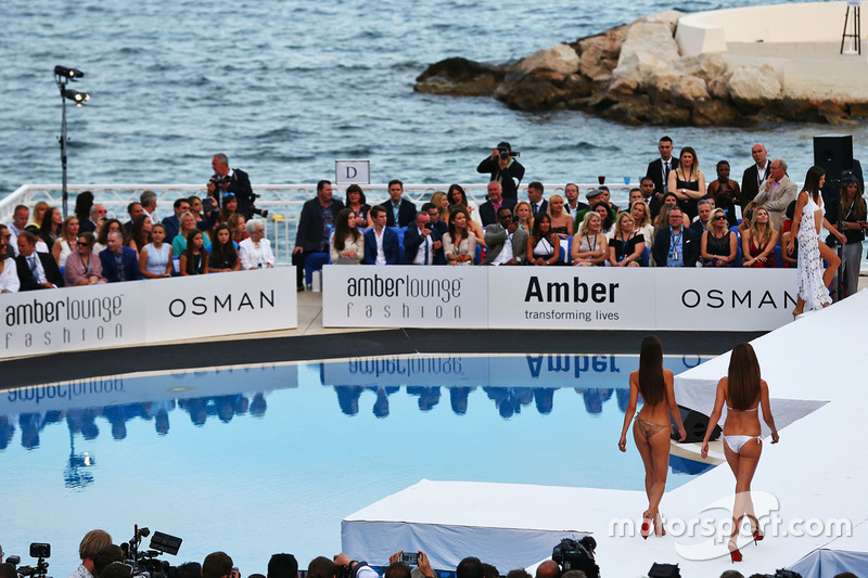 L'Amber Lounge Fashion Show