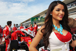 Grid girl for Sebastian Vettel, Ferrari SF16-H