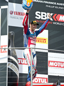Le troisième, Michael van der Mark, Honda WSBK Team sur le podium