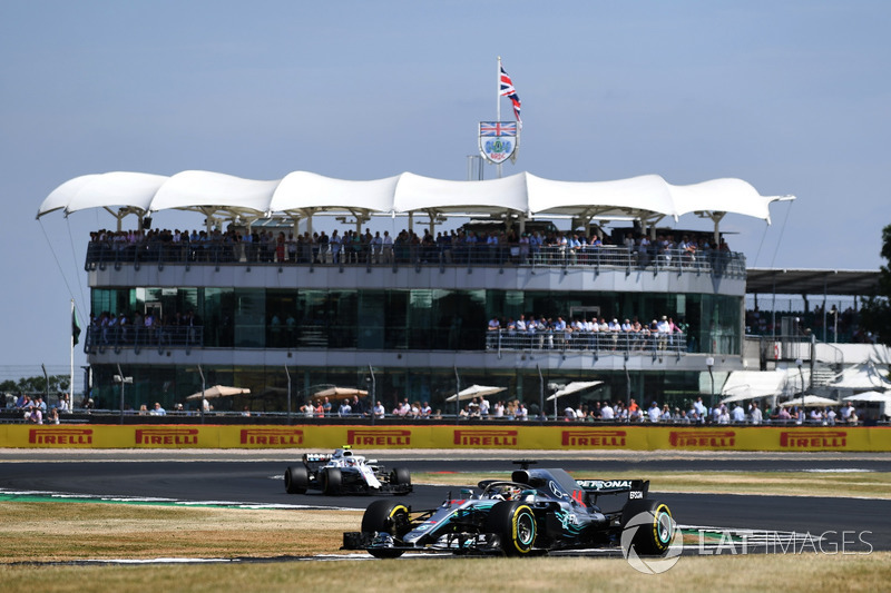 Lewis Hamilton, Mercedes-AMG F1 W09