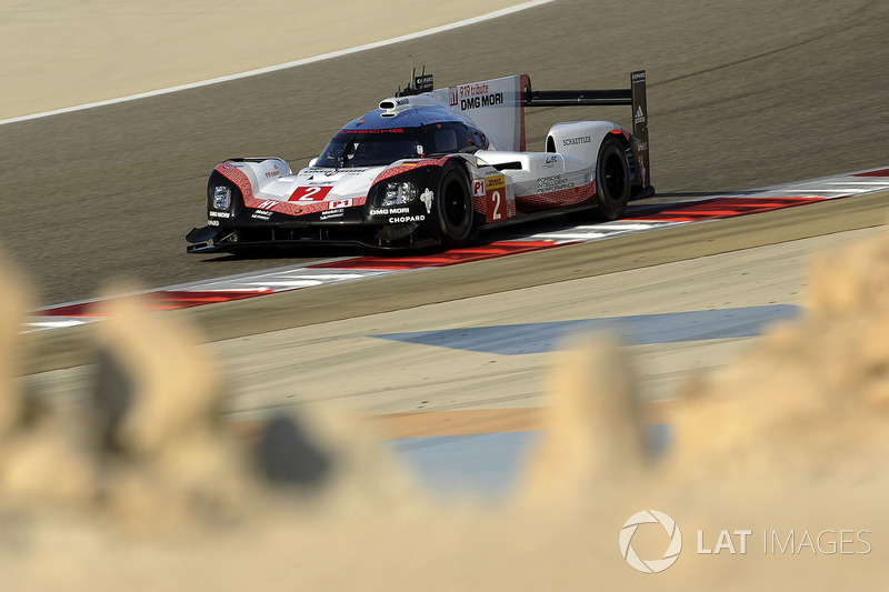 #2 Porsche Team Porsche 919 Hybrid: Timo Bernhard, Earl Bamber, Brendon Hartley