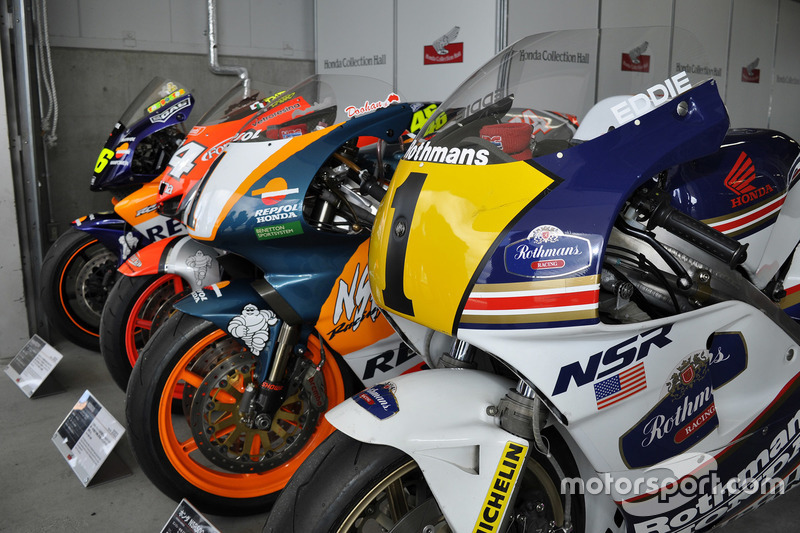 ホンダNSR500とRC211V