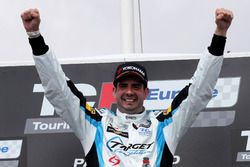 Podium: Dusan Borkovic, Target Competition Hyundai i30 N TCR