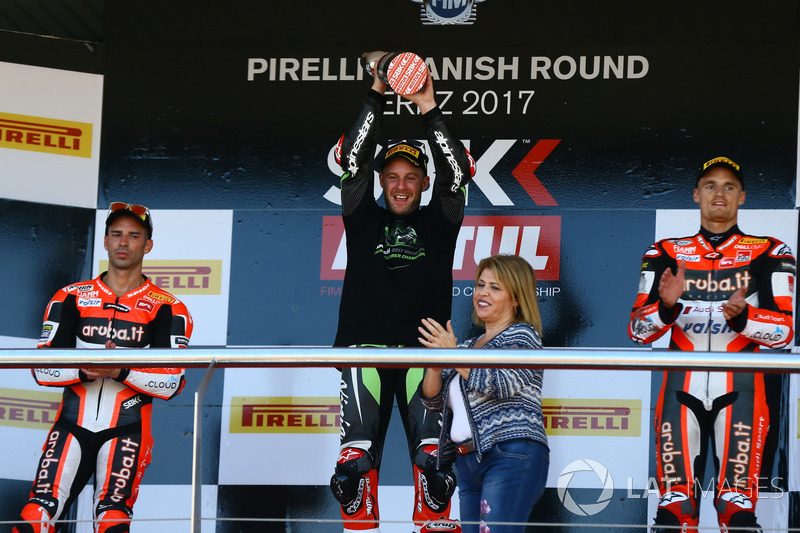 Podio: Marco Melandri, Ducati Team, Jonathan Rea, Kawasaki Racing, Marco Melandri, Ducati Team