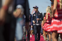 Brendon Hartley, Scuderia Toro Rosso on the drivers parade