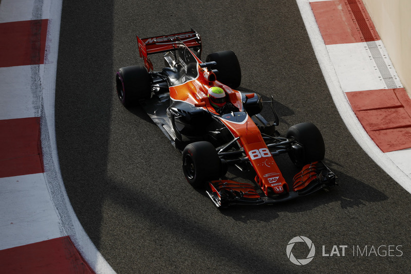 Oliver Turvey, McLaren MCL32