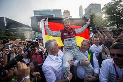 Race winner Daniel Abt, Audi Sport ABT Schaeffler celebrates victory