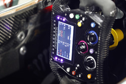 Steering wheel, cockpit