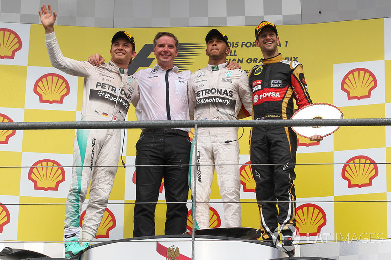 Podium: racewinnaar Lewis Hamilton, Mercedes AMG F1, tweede plaats Nico Rosberg, Mercedes AMG F1 en 