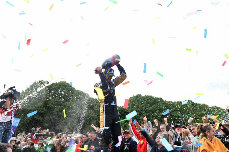 Jean-Eric Vergne, Techeetah, wins the Paris ePrix