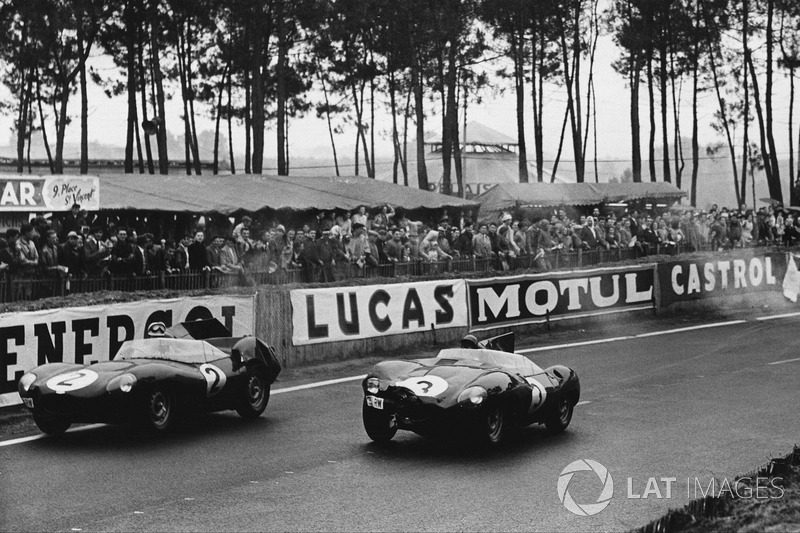 #2 Jaguar D-type: Paul Frere, Desmond Titterington, #3 Jaguar D-type: Jack Fairman, Ken Wharton