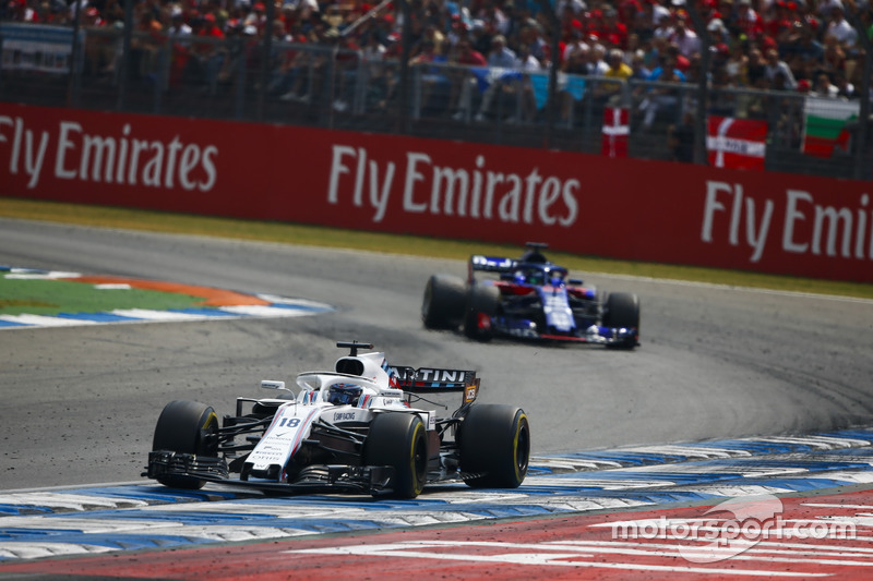 Lance Stroll, Williams FW41, Brendon Hartley, Toro Rosso STR13