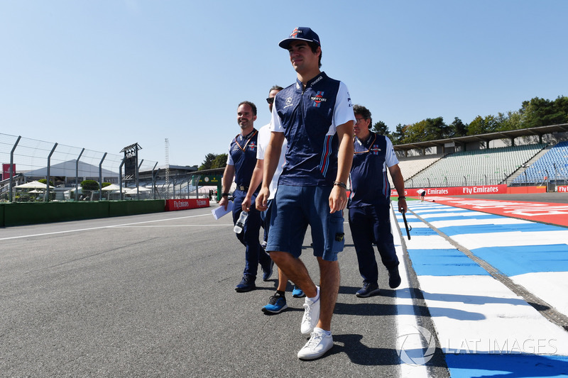 Lance Stroll, Williams, mengitari trek