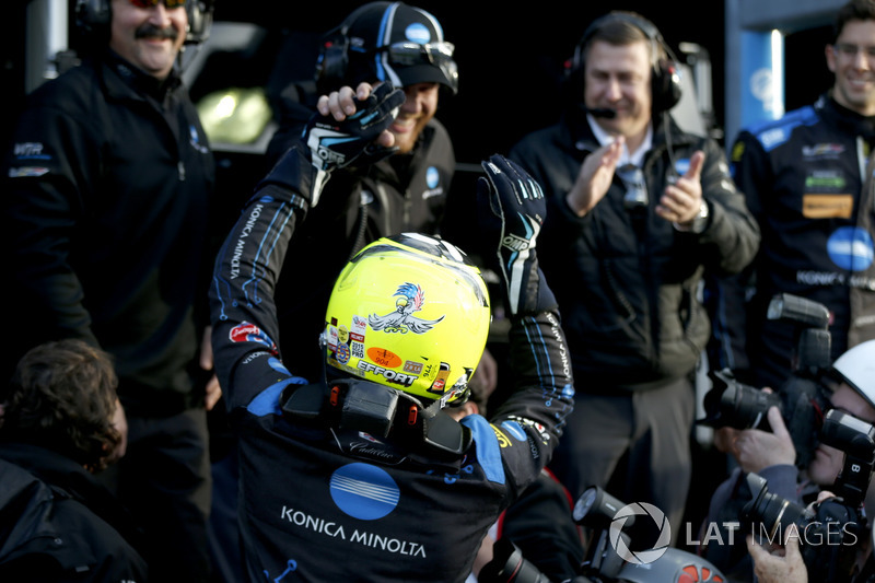 Pole position for #10 Wayne Taylor Racing Cadillac DPi: Renger Van Der Zande