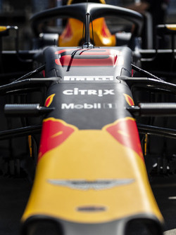 Vue détaillée du nez de la Red Bull Racing RB14
