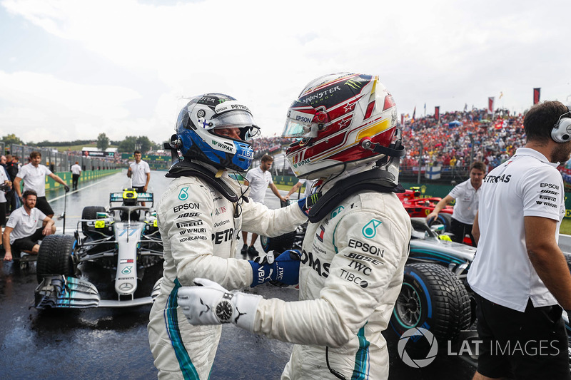 Valtteri Bottas, Mercedes AMG F1 W09 and Lewis Hamilton, Mercedes AMG F1 W09 celebrate in Parc Ferme