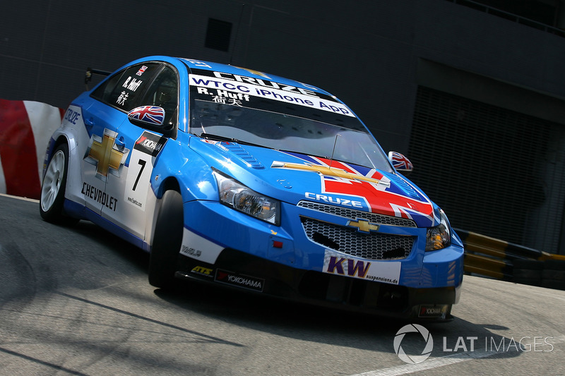 Третья. 2010 год, Chevrolet Cruze