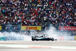 2017 World Champion Lewis Hamilton, Mercedes AMG F1