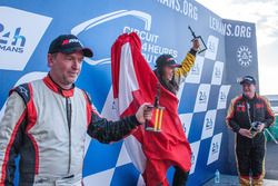 Sharon Scolari sul podio a Le Mans
