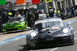 #88 Dempsey Proton Competition Porsche 911 RSR: Matteo Cairoli, Khaled Al Qubaisi, Giorgio Roda