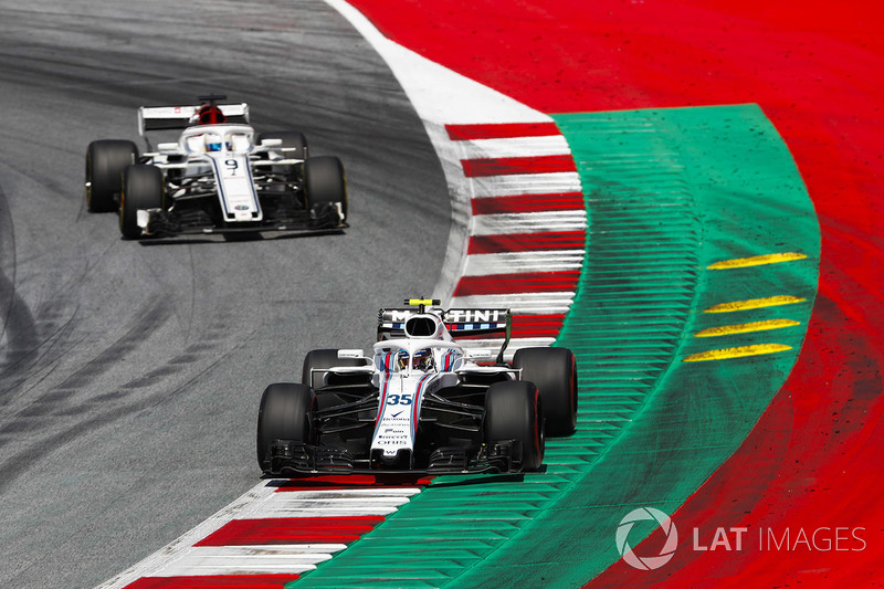 Sergey Sirotkin, Williams FW41, Marcus Ericsson, Sauber C37