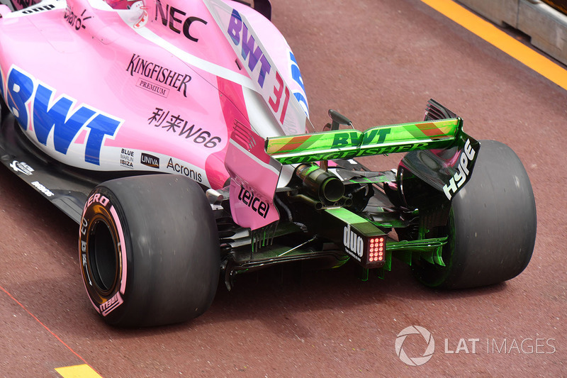 Ala trasera Force India VJM11 con parafina aerodinámica