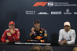 Sebastian Vettel, Ferrari, Daniel Ricciardo, Red Bull Racing and Lewis Hamilton, Mercedes-AMG F1 in the Press Conference