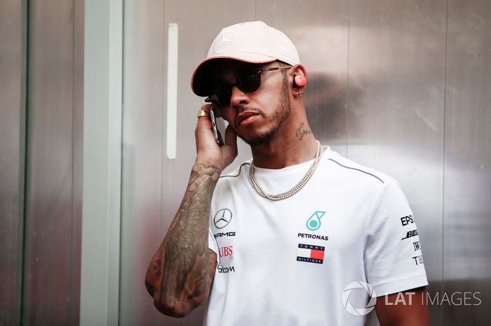 Lewis Hamilton: “Graças a Deus acabou. Essa foi a corrida mais entediante da qual já participei”