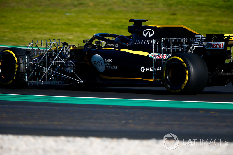 Карлос Сайнс-мл., Renault Sport F1 Team RS18