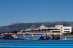 #36 Signatech Alpine Matmut Alpine A470: Nicolas Lapierre, Andre Negrao, Pierre Thiriet