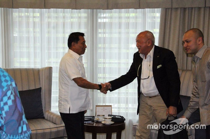 Kepala Staf Kepresidenan (KSP), Moeldoko dan Direktur Sentul, Tinton Soeprapto