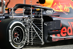 Max Verstappen, Red Bull Racing RB14 met aerodynamische sensoren