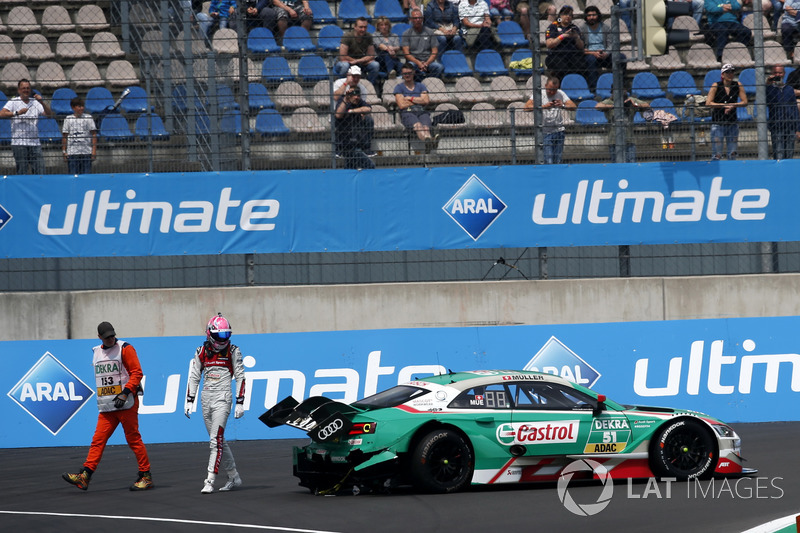 L'auto di Nico Müller, Audi Sport Team Abt Sportsline, Audi RS 5 DTM dopo l'incidente