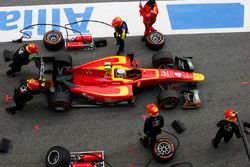Jordan King, Racing Engineering makes a pit stop