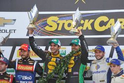 Pódio da corrida de duplas da Stock Car 2016 - Curitiba