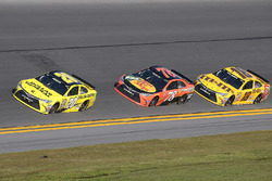 Matt Kenseth, Joe Gibbs Racing Toyota, Kyle Busch, Joe Gibbs Racing Toyota, Martin Truex Jr., Furniture Row Racing Toyota