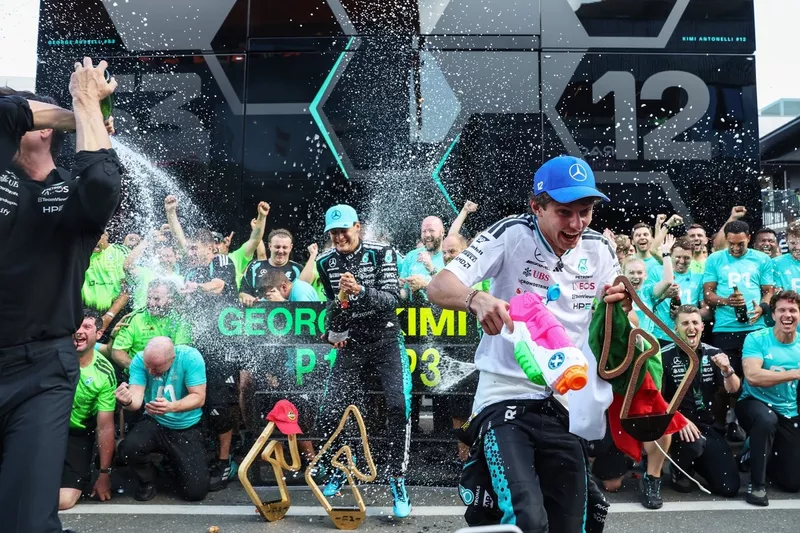 Andrea Kimi Antonelli, Mercedes, George Russell, Mercedes, Toto Wolff, Mercedes